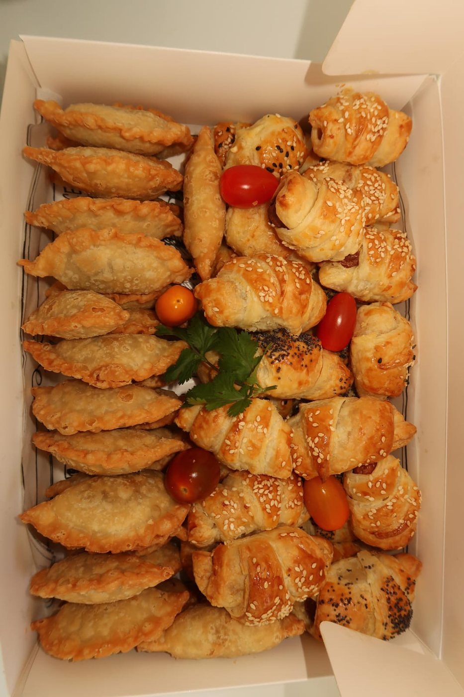 Plateau de bouchées salées artisanales